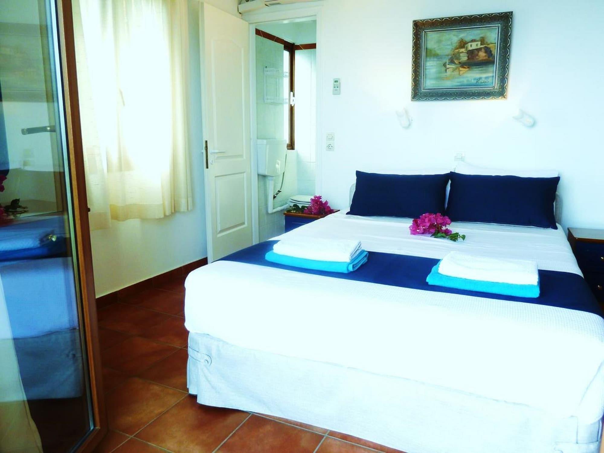 Milia Bay Hotel Apartments Exteriér fotografie