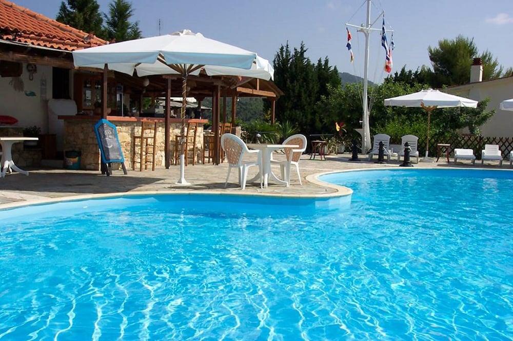 Milia Bay Hotel Apartments Exteriér fotografie