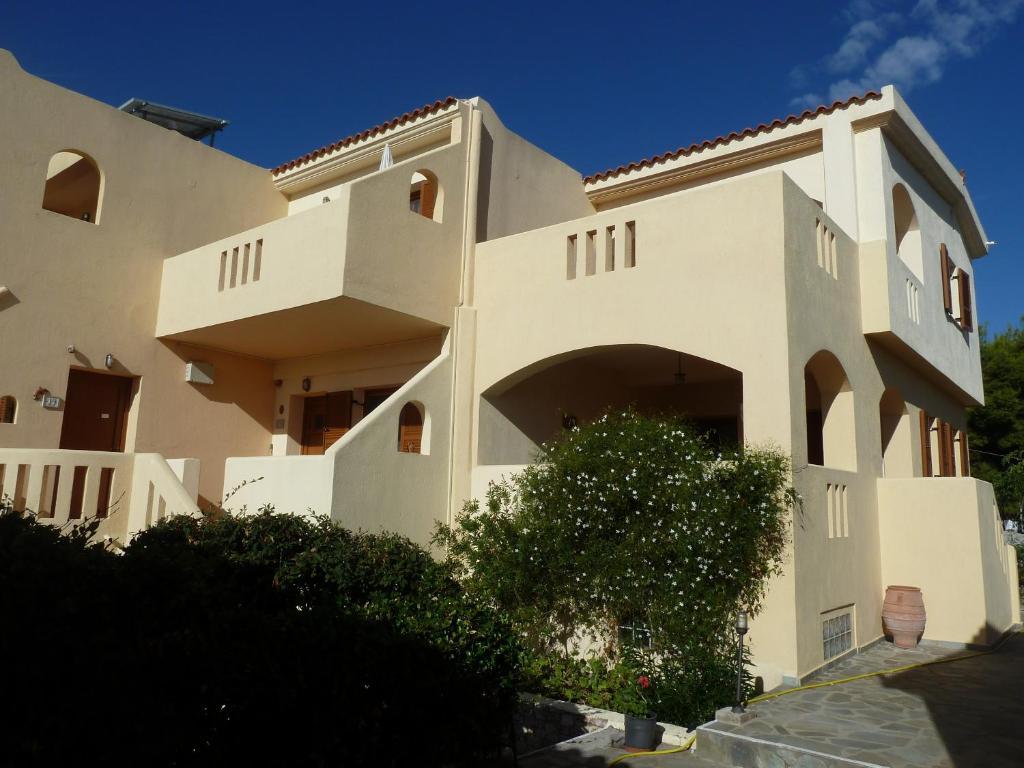 Milia Bay Hotel Apartments Exteriér fotografie