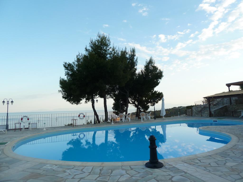 Milia Bay Hotel Apartments Exteriér fotografie